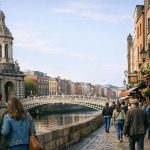 découvrez un itinéraire complet pour visiter dublin en 2 jours. explorez les incontournables, les attractions culturelles et les lieux à ne pas manquer pour un séjour réussi dans la capitale irlandaise.